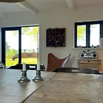 בית נופש With View Of Dalby Bay