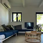 With View Of Dalby Bay * Mesinge