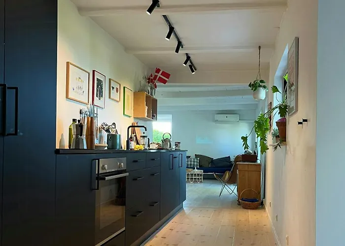 With View Of Dalby Bay * Mesinge