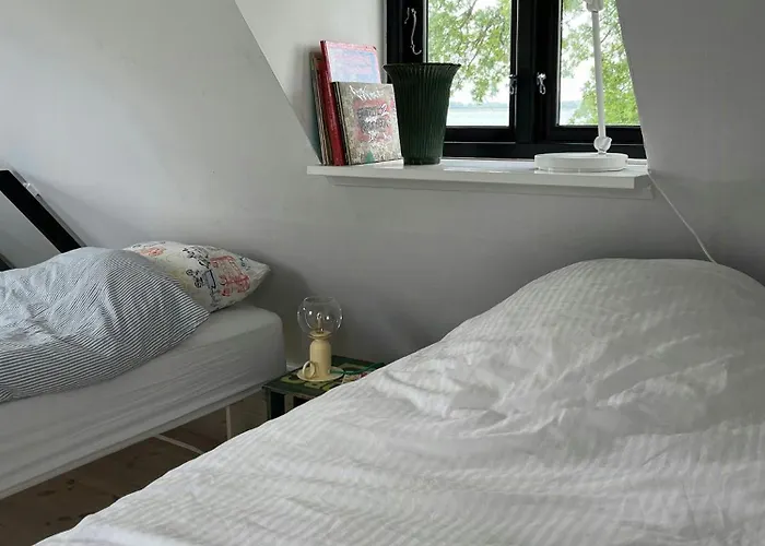 بيت للعطل With View Of Dalby Bay Mesinge